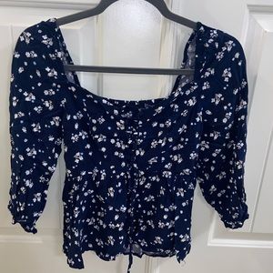 Almost famous mid sleeve top